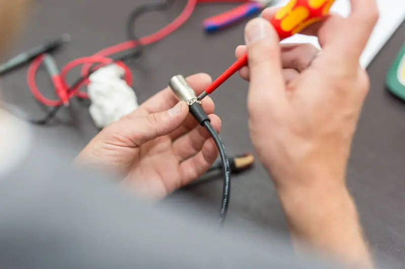 Wie funktioniert das Spleißen von Glasfaser?